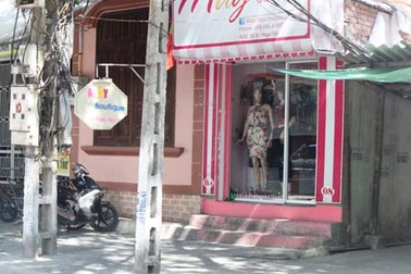  Bắt “nữ quái” táo tợn cướp quần áo của shop thời trang