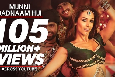 Malaika Khan nhảy múa sôi động