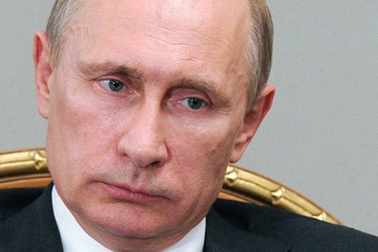 Tổng thống Putin ra lệnh giảm lương quan chức