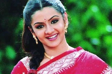 Nữ diễn viên Ấn Độ qua đời ở tuổi 31 vì phẫu thuật thẩm mỹ