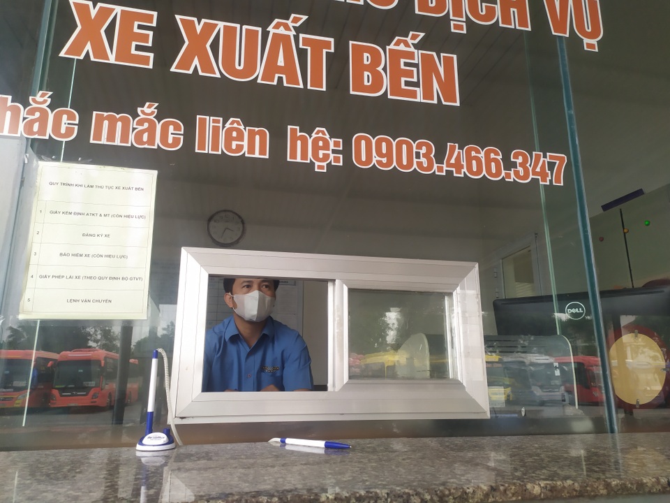 Lỗ bạc tỷ vì Covid-19, nhiều nhà xe tạm dừng hoạt động - 5 Lỗ bạc tỷ vì Covid-19, nhiều nhà xe tạm dừng hoạt động - 5