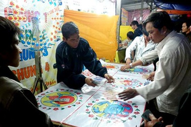 Tết Kỷ Hợi, luật sư tư vấn cách "chơi" thế nào để tránh phải vào đồn công an!