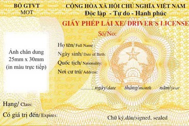 Kiến nghị không gộp chung giấy phép lái xe