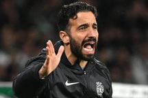 Man Utd bị dự đoán có kết cục thảm họa dù thay HLV