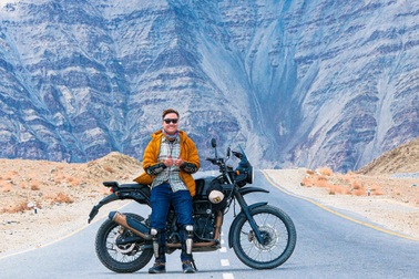 Chàng trai TPHCM chi 40 triệu đồng trốn nóng ở vùng đất bí ẩn tại Ấn Độ