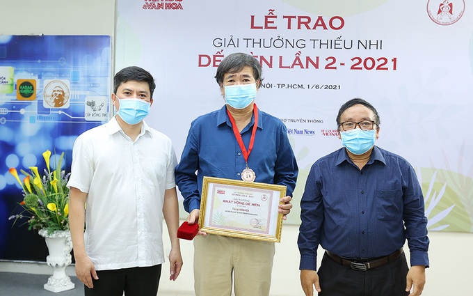 Giải thưởng thiếu nhi Dế Mèn lần 2 dành cho văn học, mỹ thuật và điện ảnh - Ảnh 1.