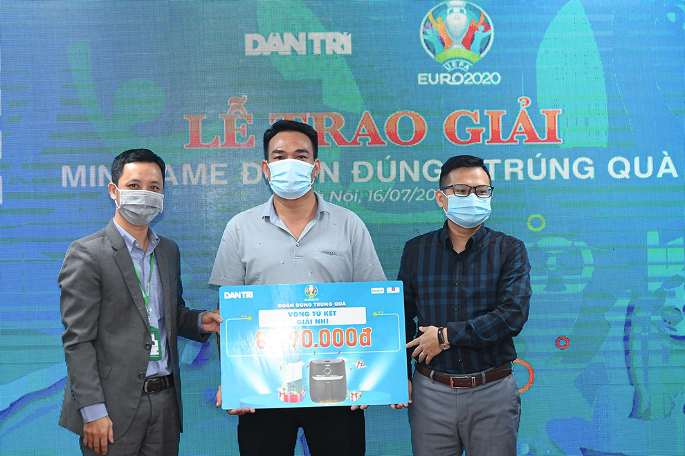 Dân trí trao giải chương trình Euro 2020: Đoán đúng - Trúng quà - 6 Dân trí trao giải chương trình Euro 2020: Đoán đúng - Trúng quà - 6