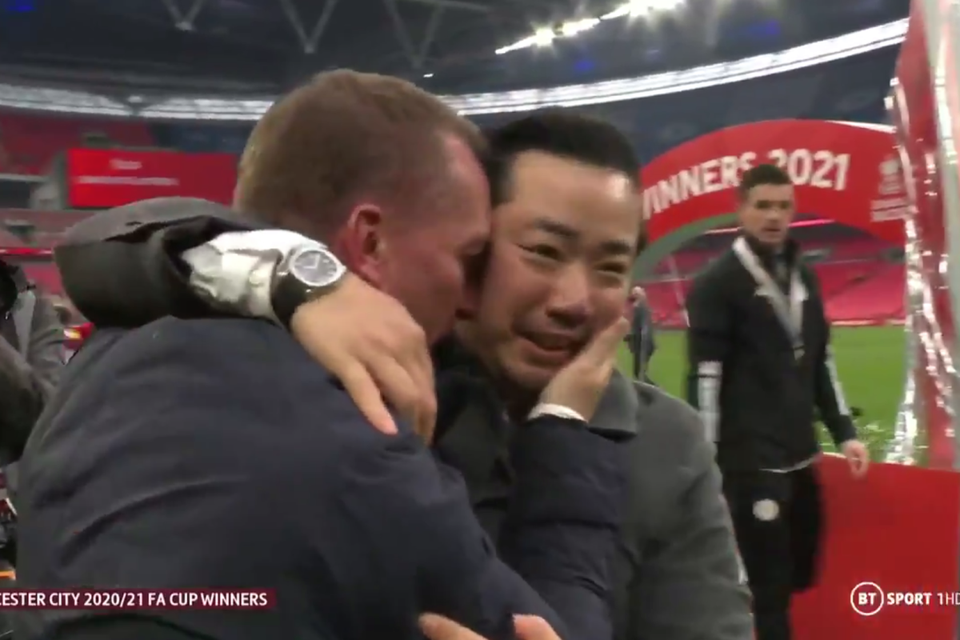 Leicester City vô địch FA Cup: Giọt nước mắt của người Thái Lan - 4 Leicester City vô địch FA Cup: Giọt nước mắt của người Thái Lan - 4