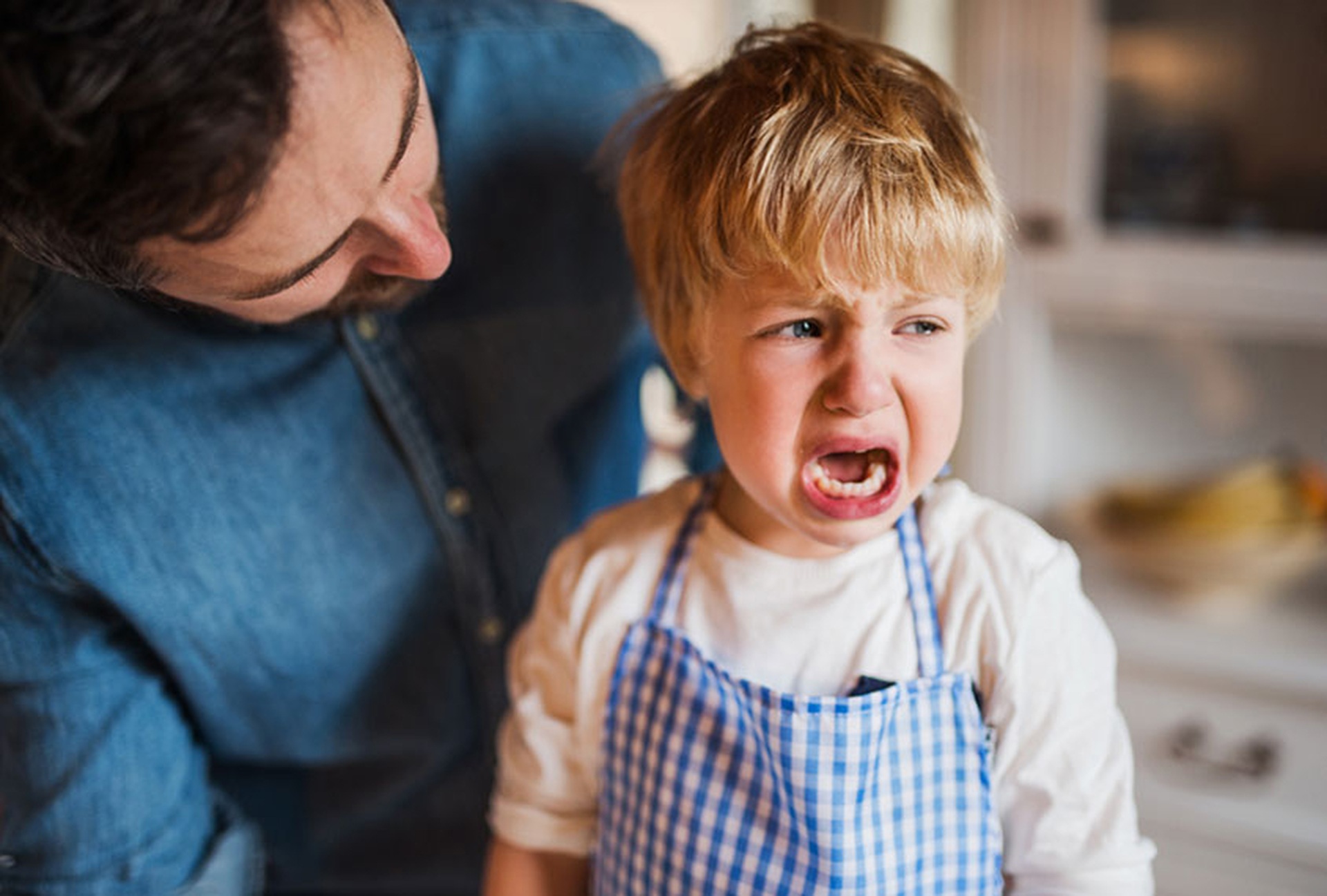 Dấu hiệu tự kỷ có khác biệt giữa bé trai và bé gái không? - 7 Dấu hiệu tự kỷ có khác biệt giữa bé trai và bé gái không? - 7