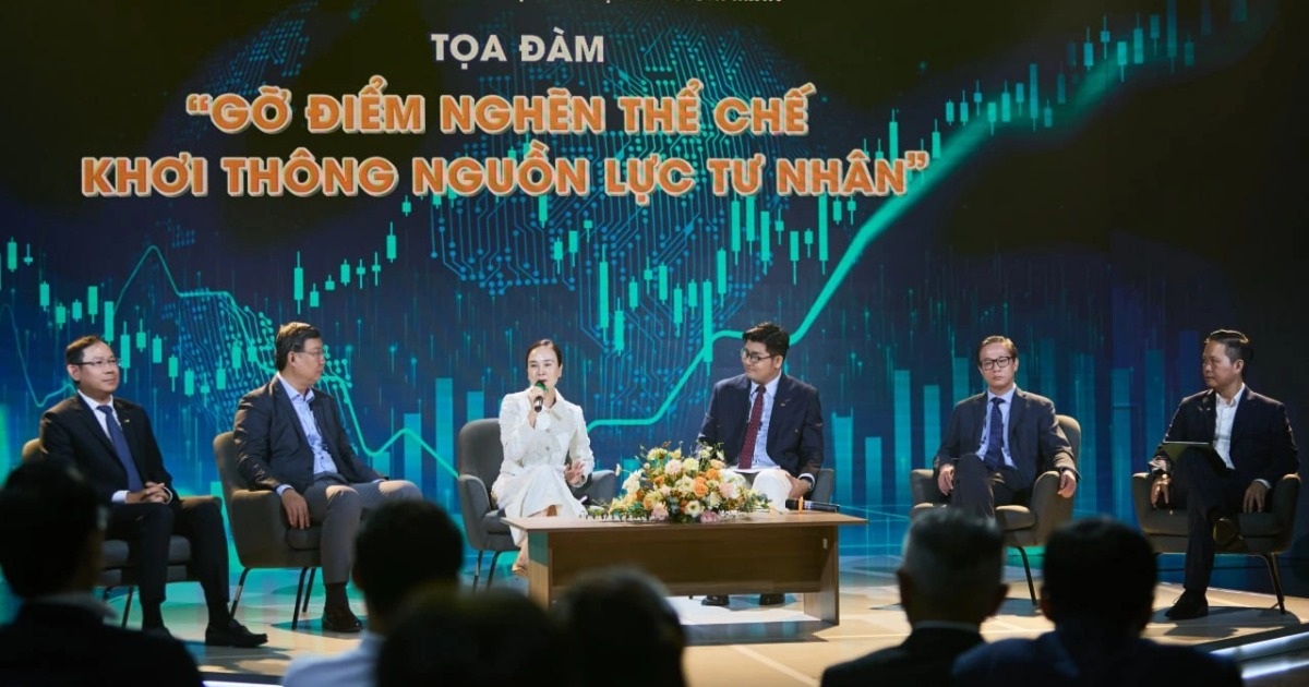 Lãnh đạo doanh nghiệp từ "sốc" đến cảm thấy ấm áp khi có Nghị quyết 68