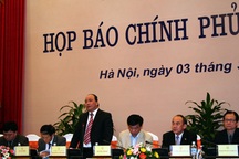 “Phải xử lí việc tư túi, tham ô tiền của người nghèo”