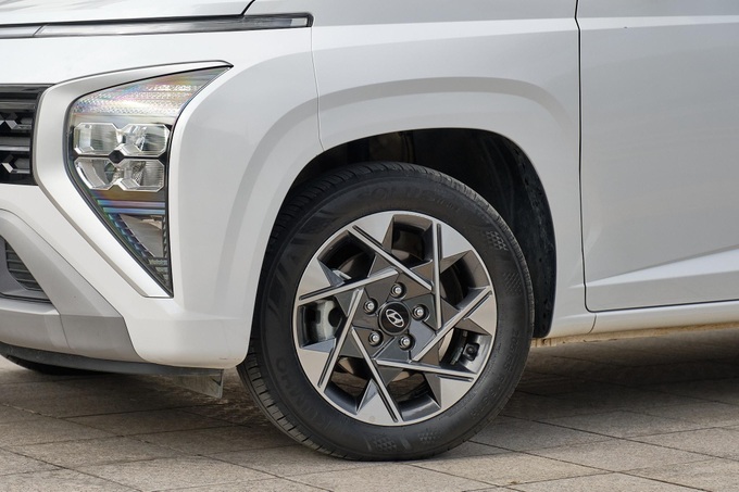 Đánh giá Hyundai Stargazer 2023: lựa chọn xe gia đình đáng cân nhắc - 7 Đánh giá Hyundai Stargazer 2023: lựa chọn xe gia đình đáng cân nhắc - 7