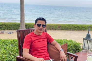 HLV Kiatisuk đưa vợ con đi nghỉ mát trước khi sang Việt Nam