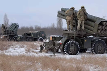 Ukraine nỗ lực xuyên phá tuyến phòng thủ nhiều lớp của Nga ở miền Đông