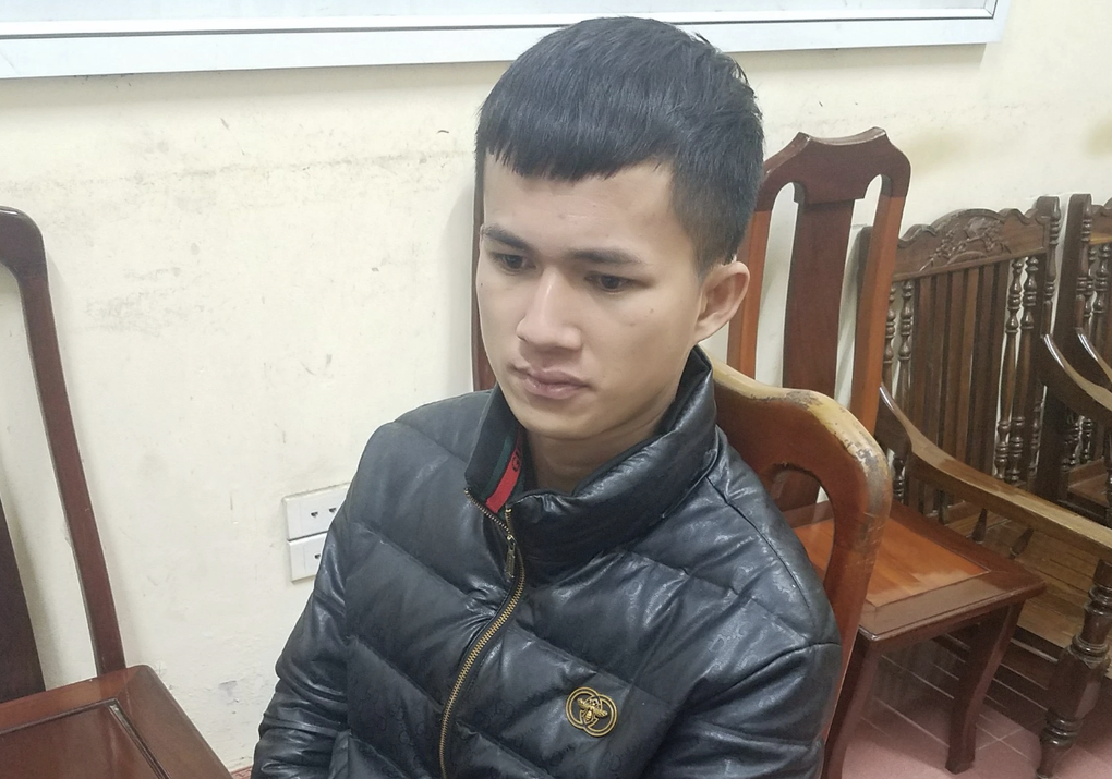 Thanh niên dương tính ma túy tông thẳng xe vào cảnh sát cơ động - 2 Thanh niên dương tính ma túy tông thẳng xe vào cảnh sát cơ động - 2