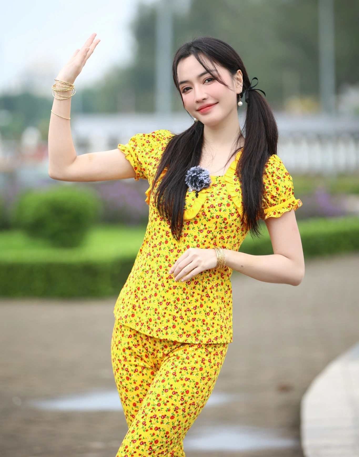 Bích Phương tuổi 36: Đời tư kín tiếng, rộ tin sắp cưới nam ca sĩ kém 6 tuổi - 11 Bích Phương tuổi 36: Đời tư kín tiếng, rộ tin sắp cưới nam ca sĩ kém 6 tuổi - 11