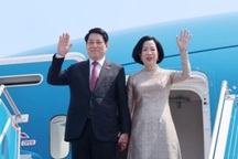 Chủ tịch nước Lương Cường cùng Phu nhân lên đường công du Ai Cập và Angola