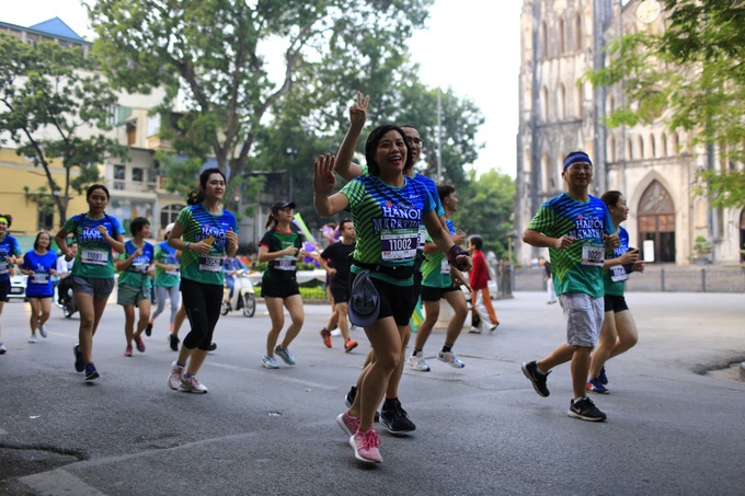 Cộng đồng runners ngóng đợi VPBank Hanoi Marathon ASEAN 2020.