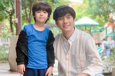 Vẻ đáng yêu của "tiểu Nhan Phúc Vinh" trong phim "Đừng làm mẹ cáu"