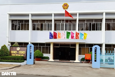 Bạc Liêu nói gì vụ trưởng phòng bị cảnh cáo được chuyển làm phó văn phòng?