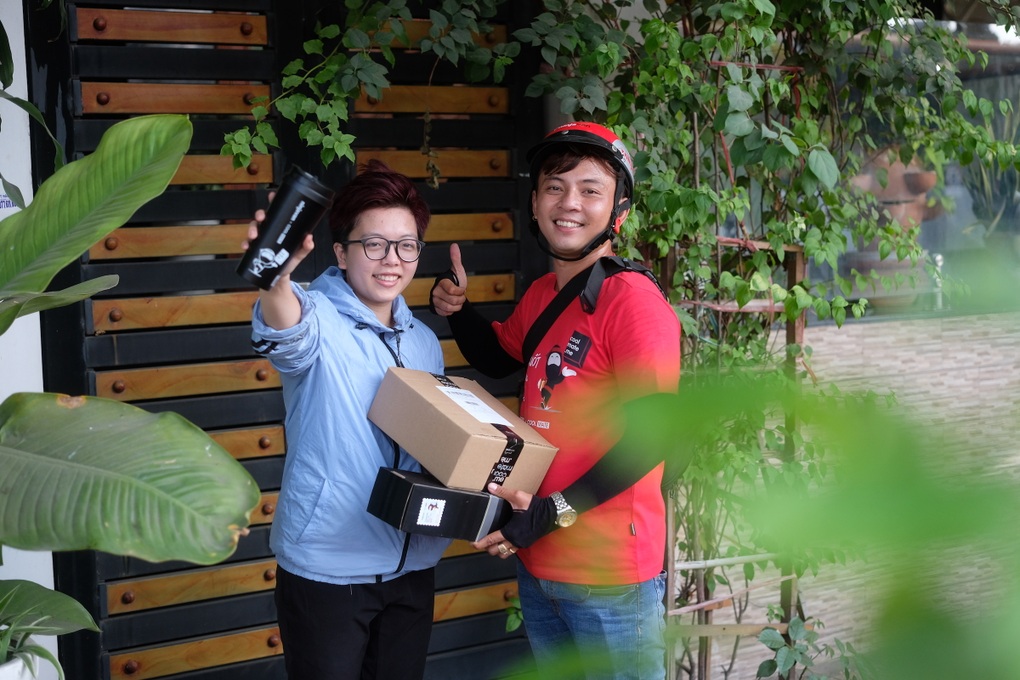 Ninja Van được Coolmate tin tưởng trong việc trao tặng niềm vui đến khách hàng - 4 Ninja Van được Coolmate tin tưởng trong việc trao tặng niềm vui đến khách hàng - 4