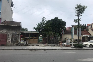 Vụ tạt a xít 7 người bị thương: Nhiều người khác suýt thành nạn nhân