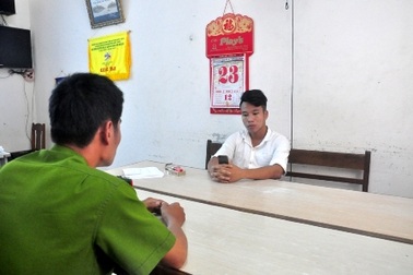 Vụ nhà 4 lần bị phóng hỏa: Nghi phạm dằn mặt đối thủ vì bán "phá giá"