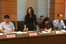 Trong Quốc hội có người có con được nâng điểm, đại biểu “không tiện nói”