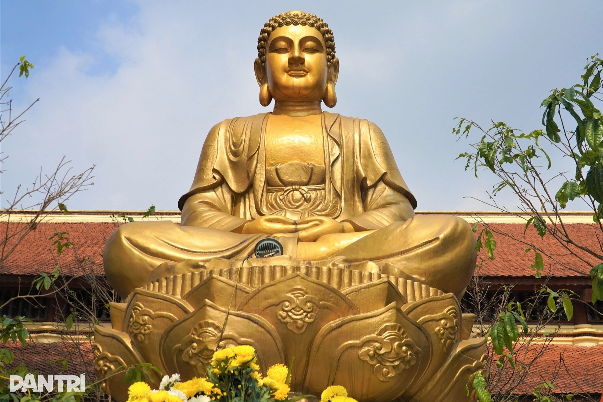 Ngôi chùa có cổng tam quan siêu khủng trở thành điểm check-in hot dịp Tết - 5 Ngôi chùa có cổng tam quan siêu khủng trở thành điểm check-in hot dịp Tết - 5