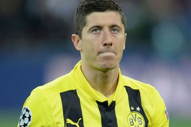 Juergen Klopp phủ nhận Bayern Munich liên hệ với Lewandowski