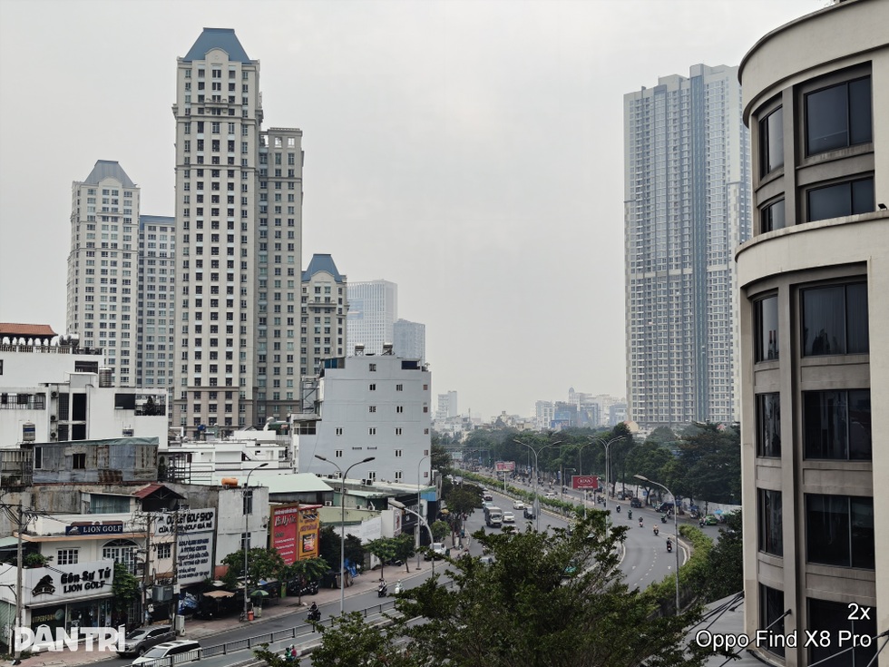 So sánh chi tiết Oppo Find X8 Pro và iPhone 16 Pro Max - 7 So sánh chi tiết Oppo Find X8 Pro và iPhone 16 Pro Max - 7