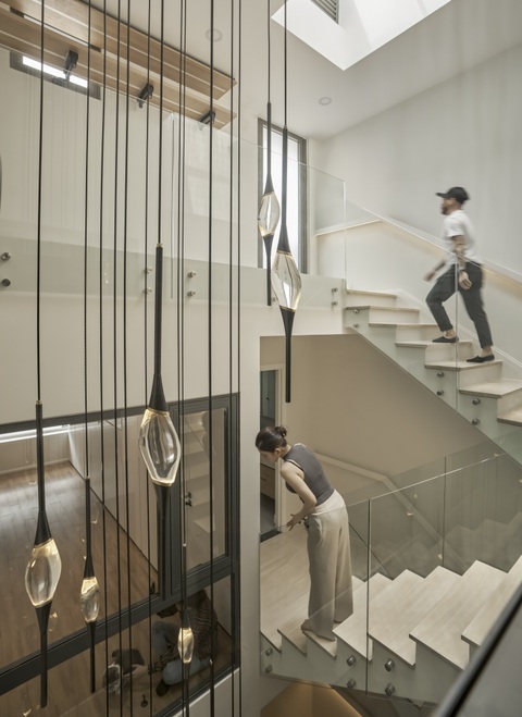 View - Bình Dương: Cô gái chi 3,5 tỷ làm nội thất, dành phòng riêng cho 5 chú mèo | Báo Dân trí