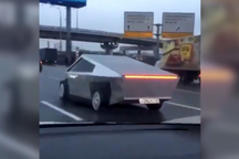 Tesla Cybertruck chưa đi vào sản xuất đã có hàng "nhái"