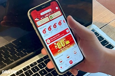 Chủ hộ tích hợp tài khoản trên VNeID để nhận tiền 2/9 cho cả gia đình