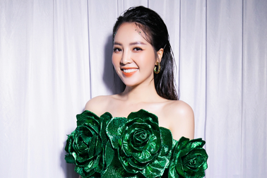 Á hậu Thụy Vân tiết lộ chuyện chưa biết về tân Hoa hậu Mai Phương