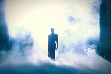 Lady Gaga hát bên dàn siêu mẫu nội y