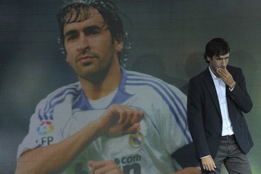 Raul trở lại Bernabeu đối đầu Real Madrid