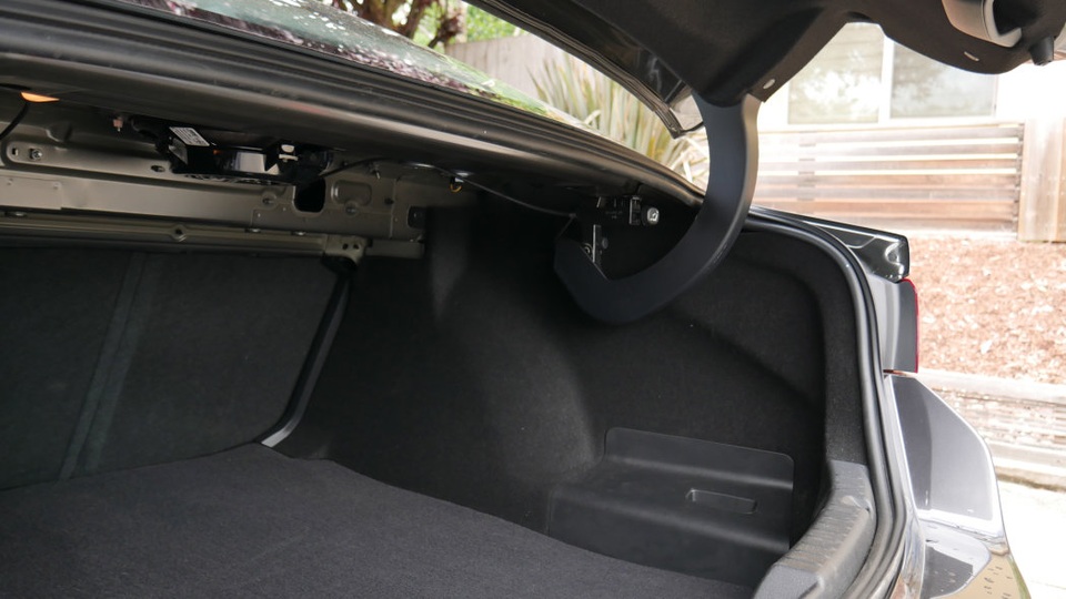 So sánh Mazda 3 Hatchback và Sedan 2020 - Xe nào có cốp rộng hơn? - 11 So sánh Mazda 3 Hatchback và Sedan 2020 - Xe nào có cốp rộng hơn? - 11