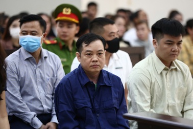 Vượt hơn 1.500km tham gia phiên tòa vụ cháy quán karaoke An Phú