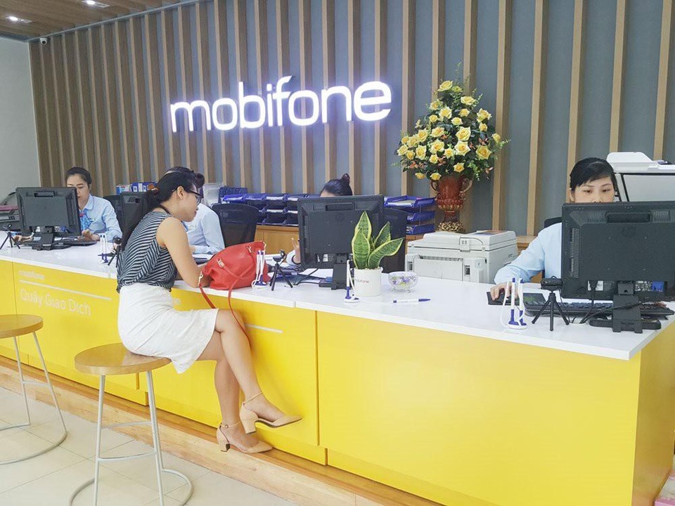 Mobifone: Lên đời 4G - Rinh quà bất ngờ - 2 Mobifone: Lên đời 4G - Rinh quà bất ngờ - 2