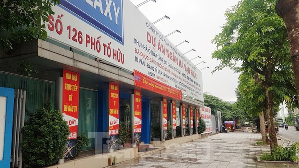 Sàn môi giới địa ốc vẫn cửa đóng, then cài khi hết hạn cánh ly xã hội - 4 Sàn môi giới địa ốc vẫn cửa đóng, then cài khi hết hạn cánh ly xã hội - 4