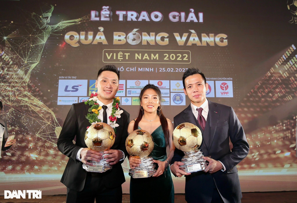 Giải vô địch bóng đá nữ Bồ Đào Nha dành sự ngưỡng mộ cho Huỳnh Như - 2 Giải vô địch bóng đá nữ Bồ Đào Nha dành sự ngưỡng mộ cho Huỳnh Như - 2