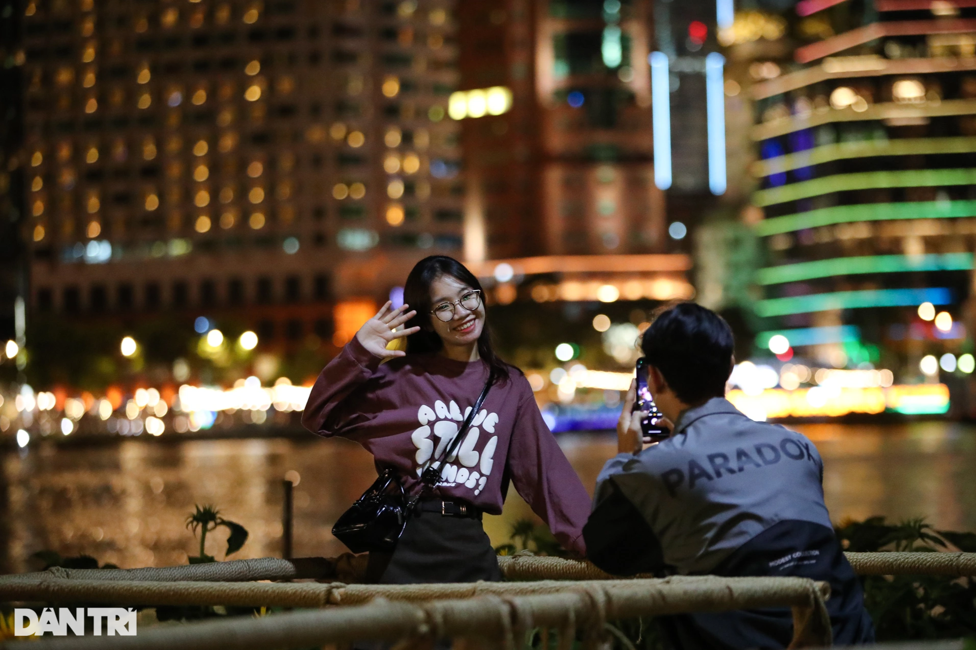 Tết Dương lịch: Đổ xô đi công viên view triệu đô, xếp hàng cà phê bến tàu - 3 Tết Dương lịch: Đổ xô đi công viên view triệu đô, xếp hàng cà phê bến tàu - 3
