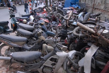 Thu hồi xe "quá đát": Người tiêu dùng có chịu "nộp" xe cho nhà sản xuất?