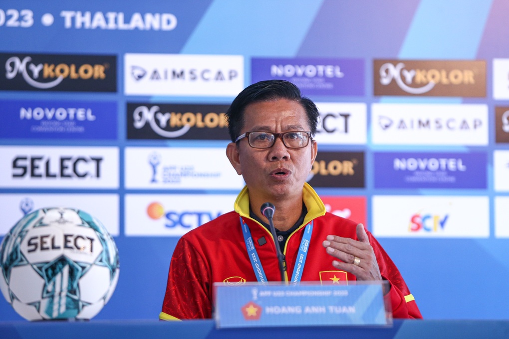 HLV Hoàng Anh Tuấn: Cơ hội vô địch của Indonesia chỉ ngang U23 Việt Nam - 1