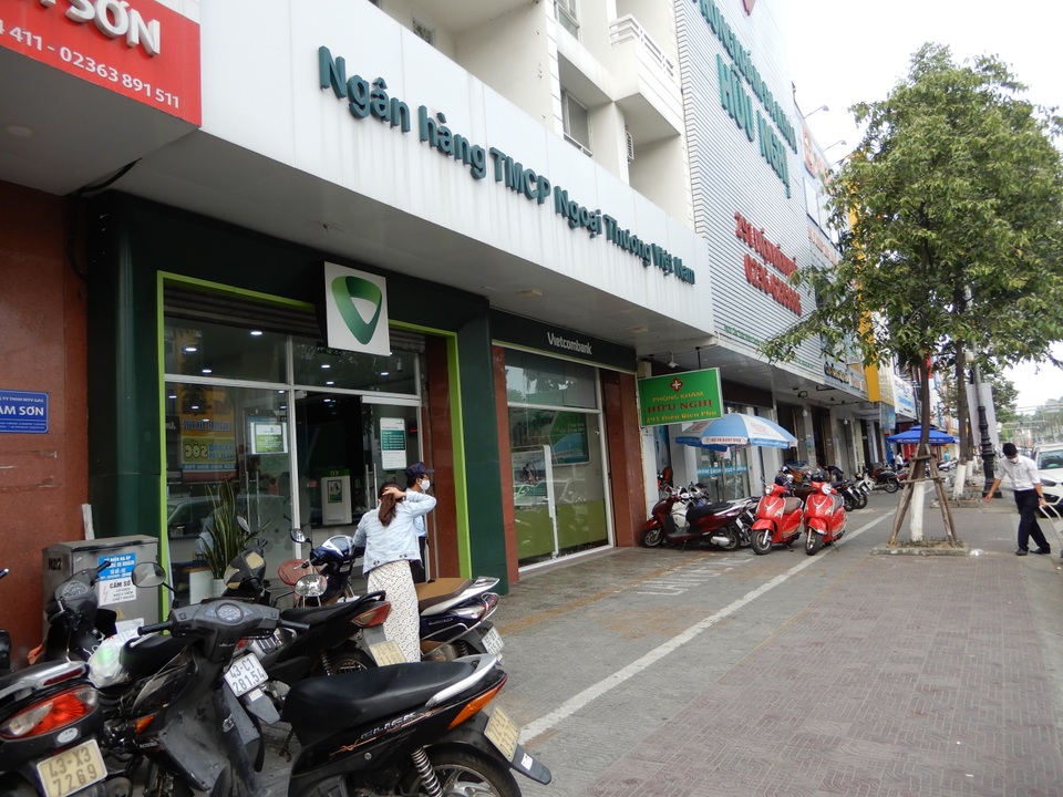 Phố xá thoáng đãng sau lệnh cách ly toàn xã hội - 6 Phố xá thoáng đãng sau lệnh cách ly toàn xã hội - 6