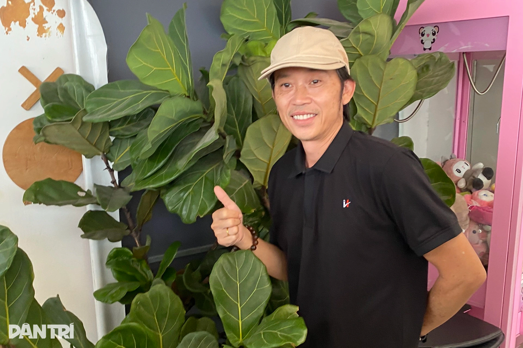 Hoài Linh xuất hiện gầy gò, hé lộ sức khỏe và lý do ngưng tham gia gameshow - 3 Hoài Linh xuất hiện gầy gò, hé lộ sức khỏe và lý do ngưng tham gia gameshow - 3