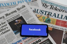 Bị dọa đòi tiền, Facebook kích hoạt "cuộc chiến tin tức" với Australia