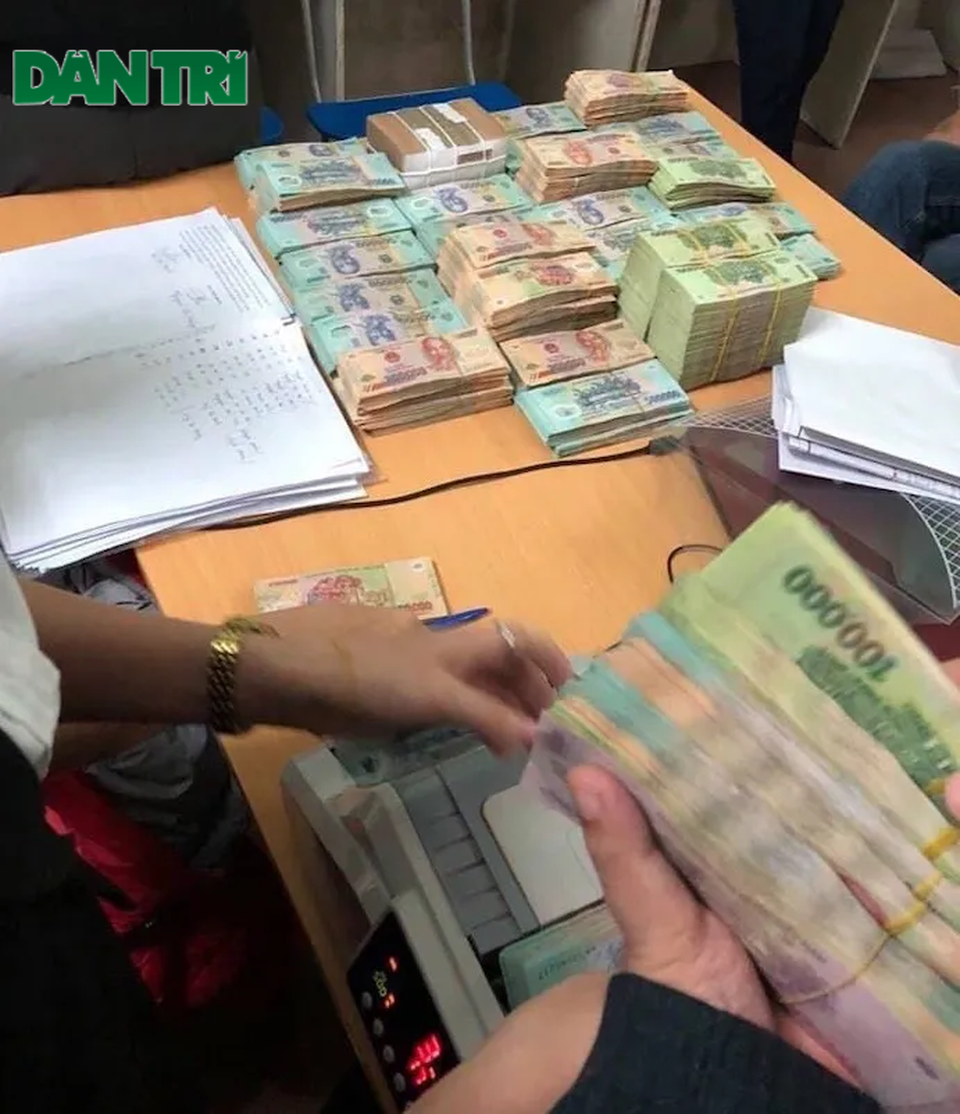 Môi giới bất động sản: Chạy quảng cáo quá tiền lương, nơm nớp lo “cắt máu” - 1 Môi giới bất động sản: Chạy quảng cáo quá tiền lương, nơm nớp lo “cắt máu” - 1