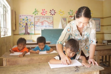 Quảng Ngãi: Học sinh lớp 1 dân tộc thiểu số sử dụng thành thạo tiếng Việt